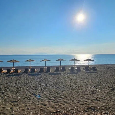 ηλιόπετρα - Iliopetra Aparthotel *