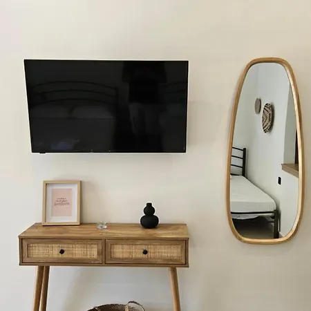 Aparthotel ηλιόπετρα - Iliopetra Vasiliká