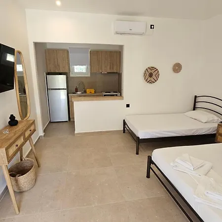 Aparthotel ηλιόπετρα - Iliopetra *